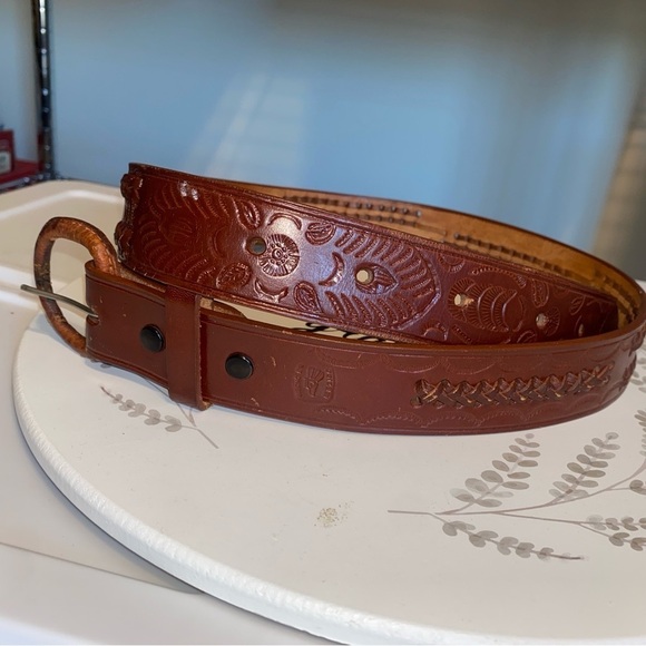 Leather Belt Made In Mexico Hand Tooled size 34 - Picture 11 of 12